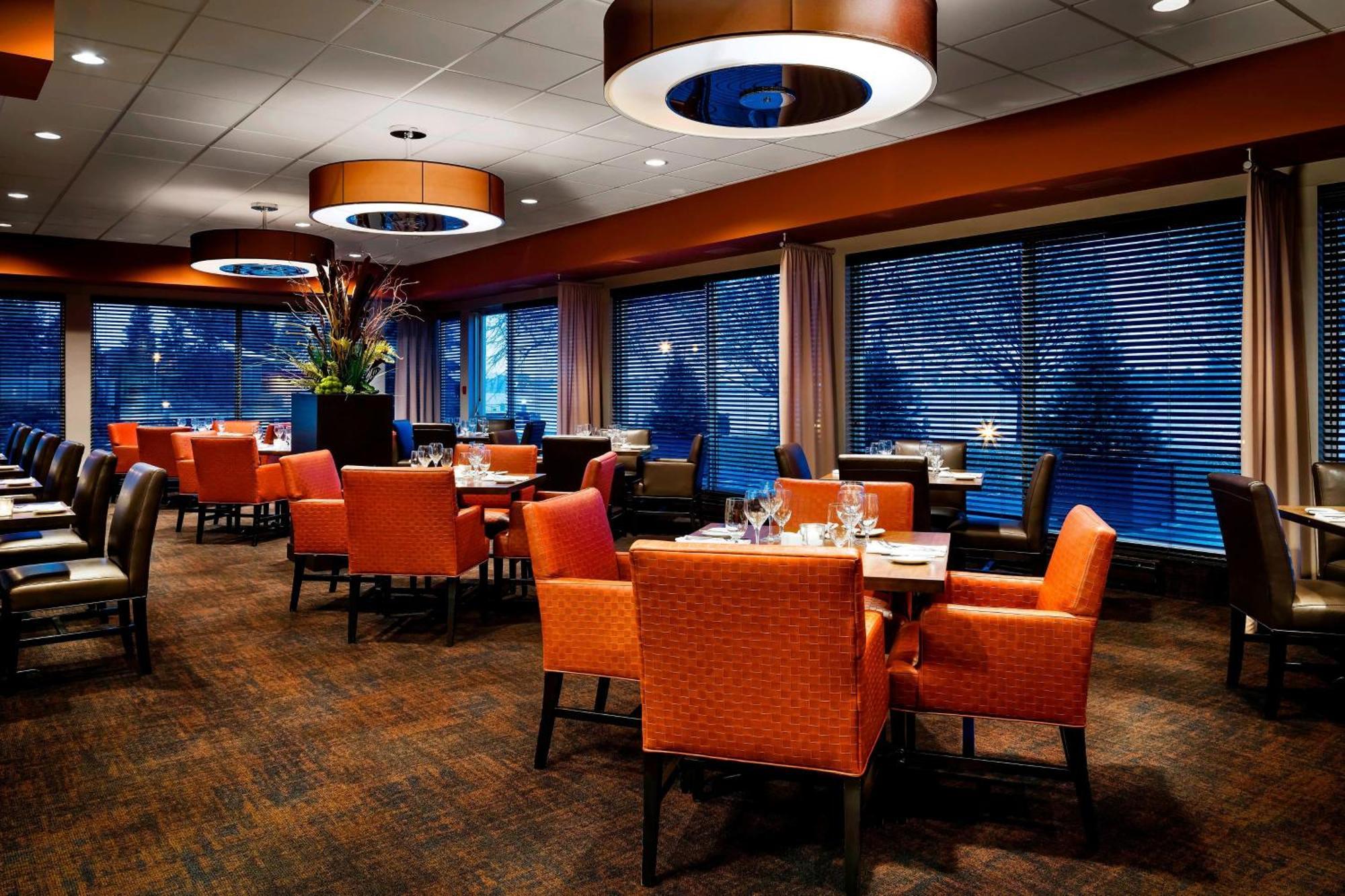 Delta Hotels By Marriott Sault Ste. Marie Waterfront Exterior foto