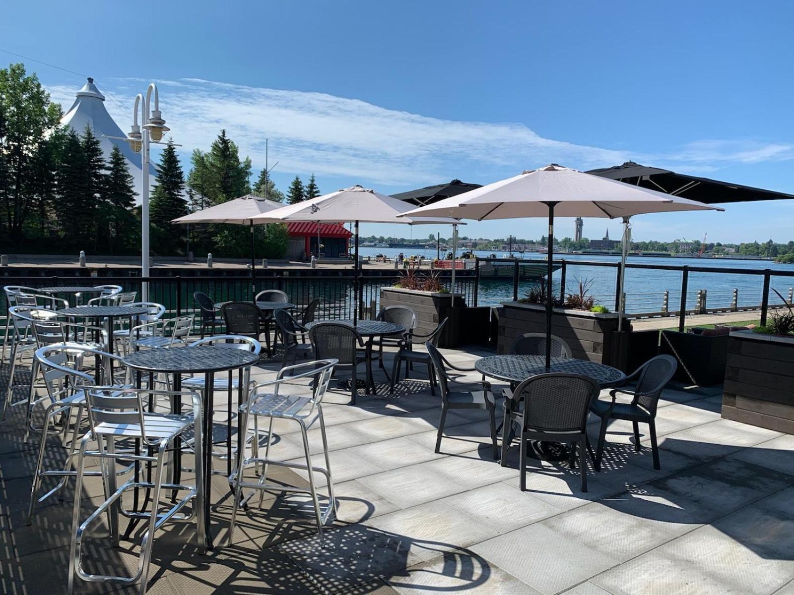 Delta Hotels By Marriott Sault Ste. Marie Waterfront Exterior foto